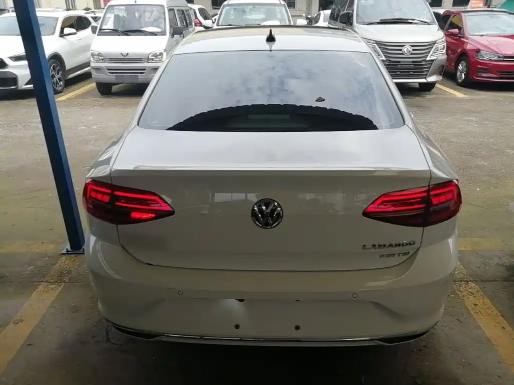 Volkswagen Lamando 2021