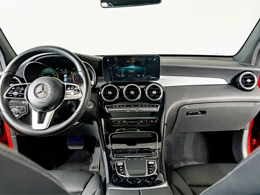 Mercedes-Benz GLC Coupe 2020 — фото 14