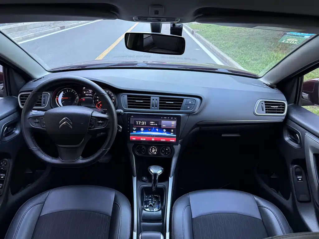 Citroen C3-XR 2017 — фото 11