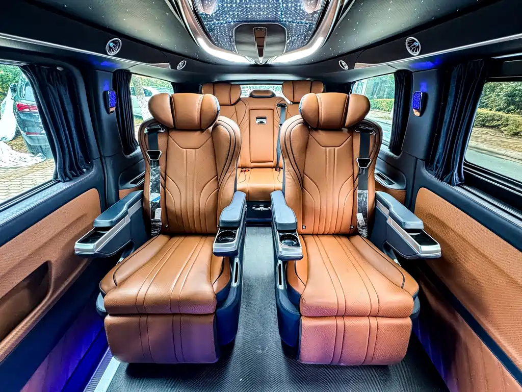Mercedes-Benz Vito 2025 — фото 17