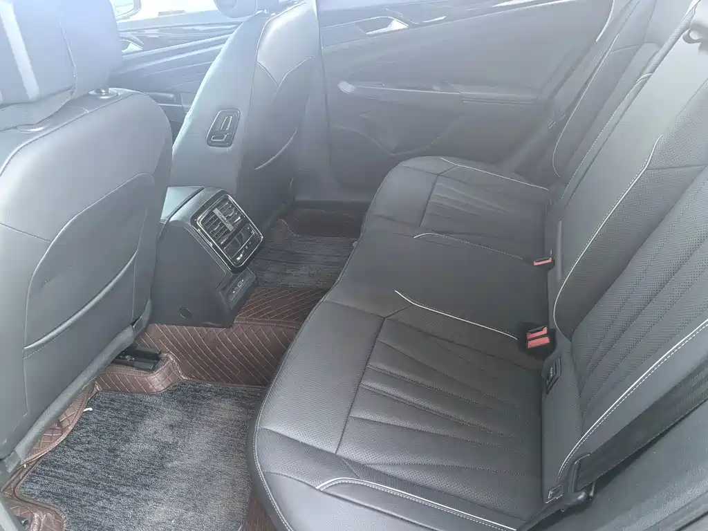 Volkswagen Passat 2024