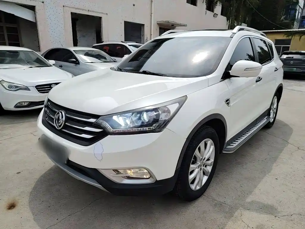 Dongfeng Fengshen AX7 2016 — фото 1