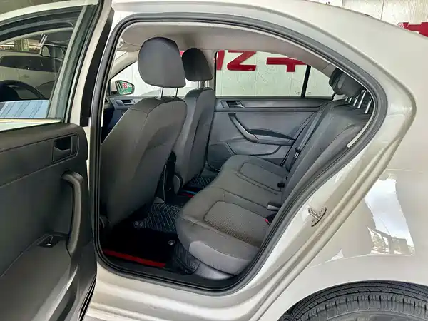 Volkswagen Santana 2021