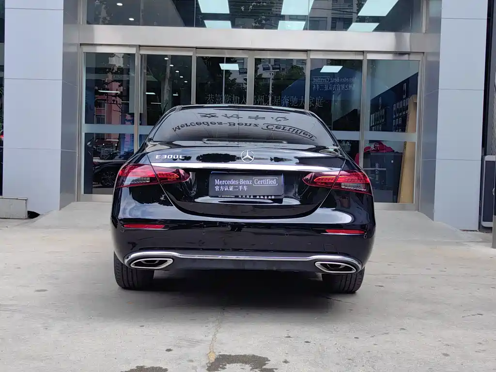 Mercedes-Benz E-Class 2023