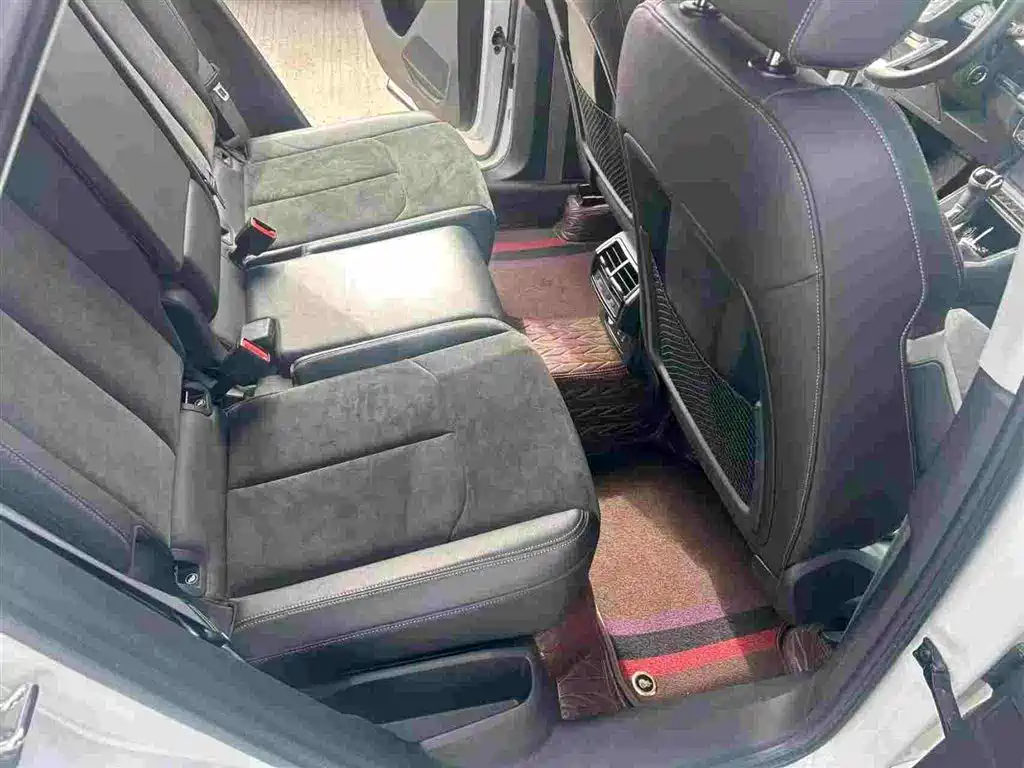 Audi Q3 2022 — фото 8