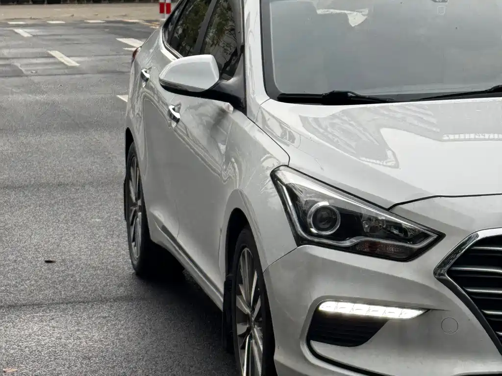 Hyundai Mistra 2020 — фото 4