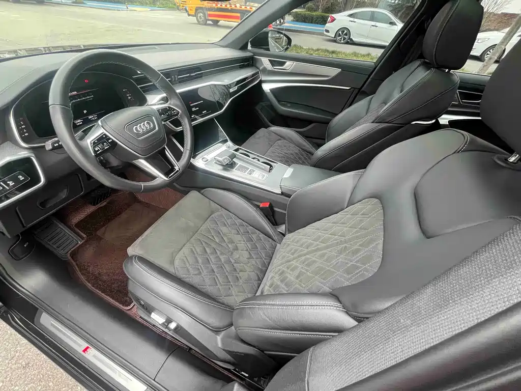 Audi A6L 2025 — фото 10