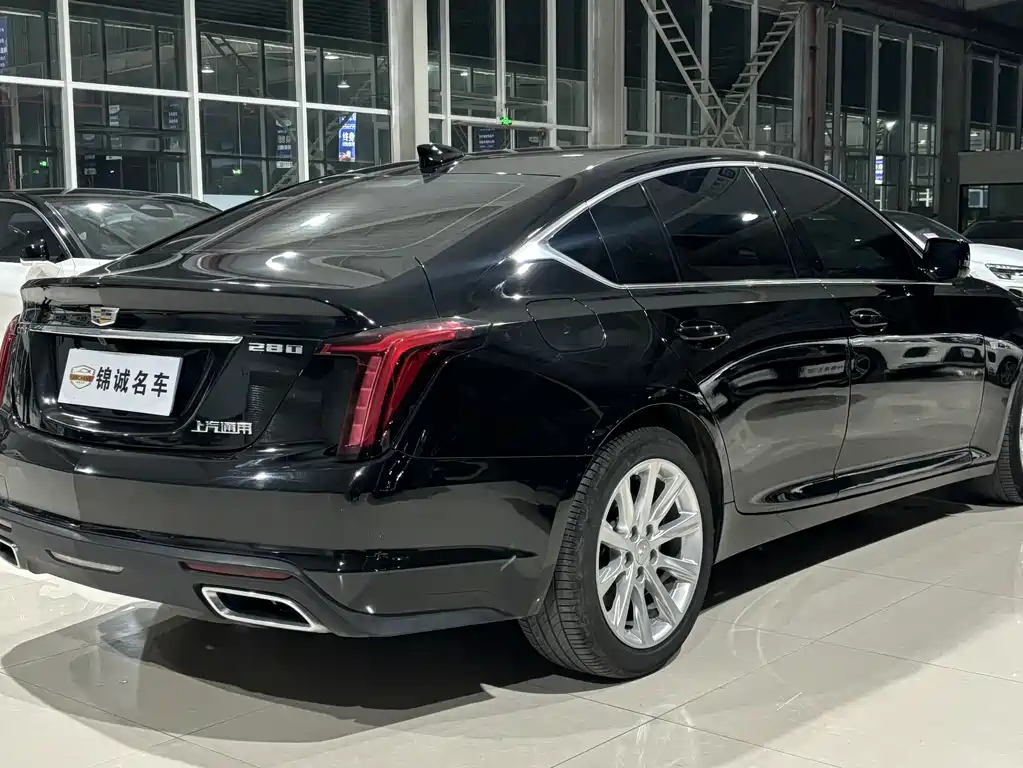Cadillac CT5 2021 — фото 4