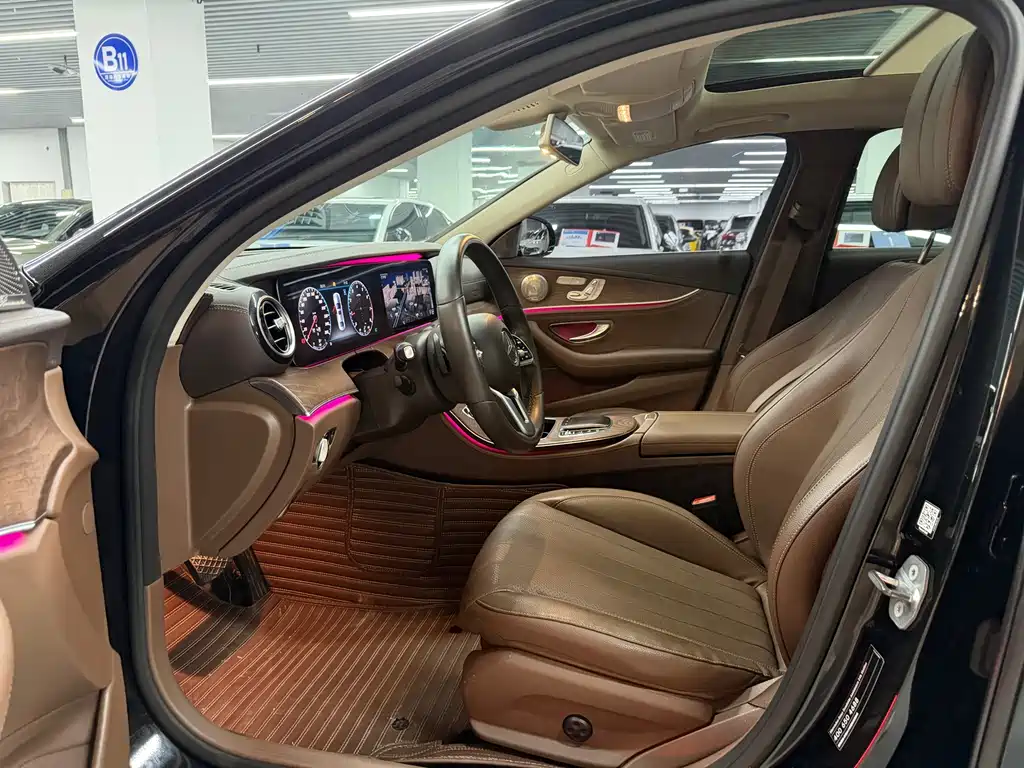 Mercedes-Benz E-Class 2020 — фото 12