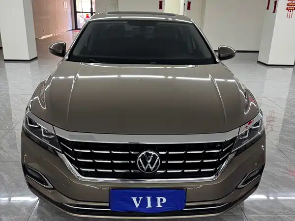 Volkswagen Passat 2021