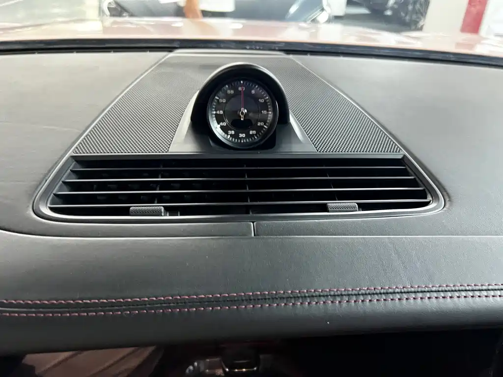 Porsche Panamera 2018 — фото 9