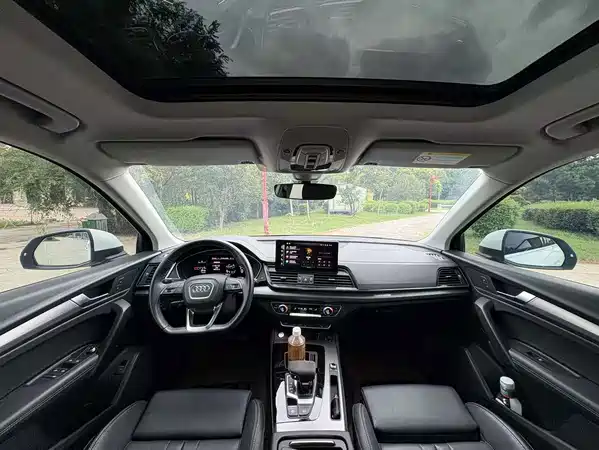 Audi Q5L 2021