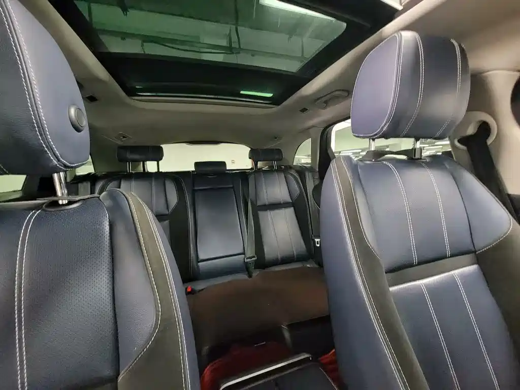 Land Rover Range Rover Velar 2018 — фото 13
