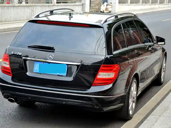 Mercedes-Benz C-Class 2012