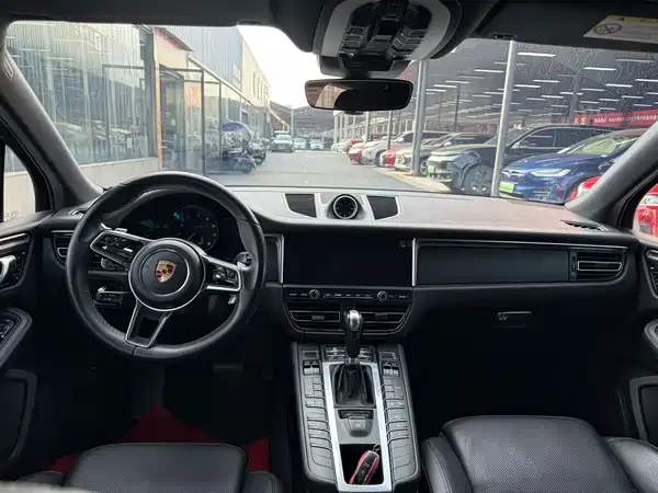 Porsche Macan 2019