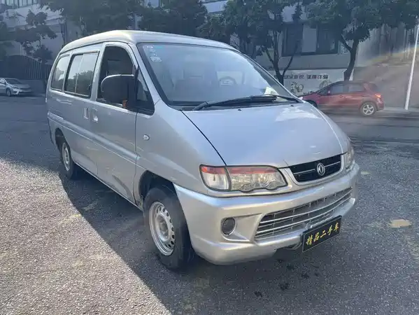 Dongfeng Lingzhi 2016