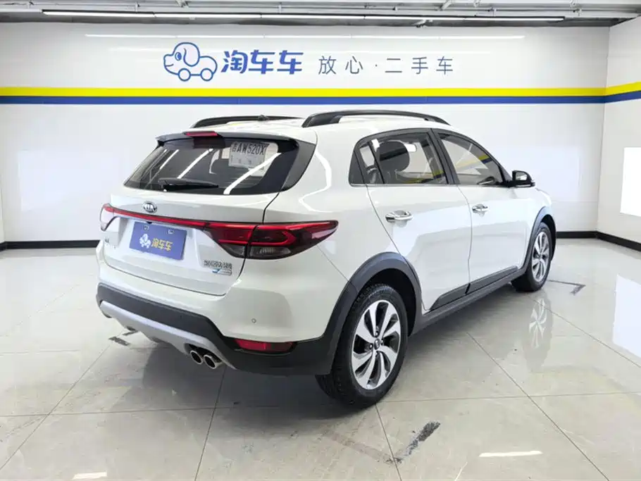 Kia KX Cross 2020 — фото 3