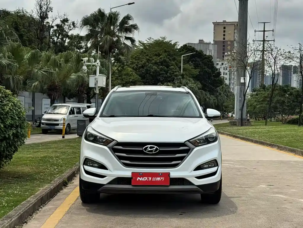 Hyundai Tucson 2017 — фото 3