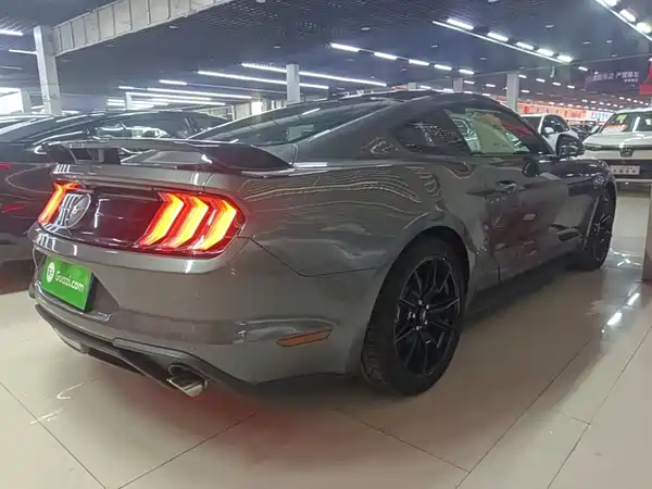 Ford Mustang 2026
