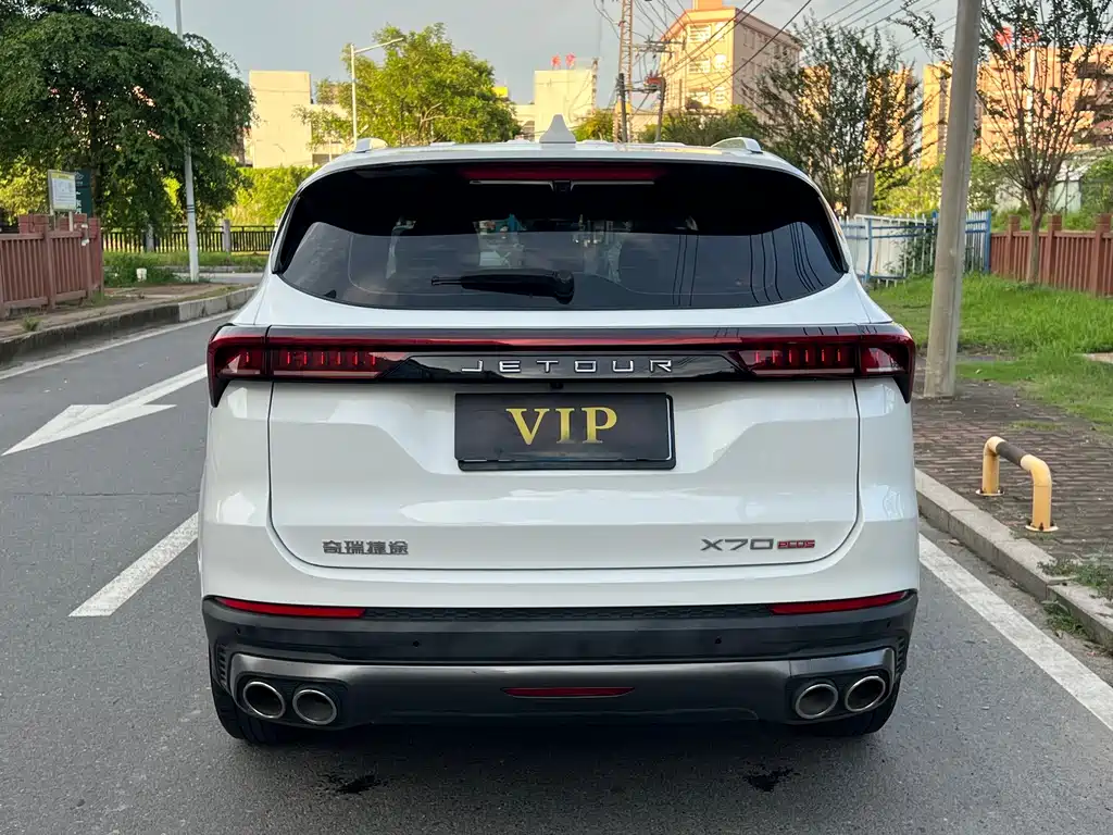 Jetour X70 PLUS 2021 — фото 10