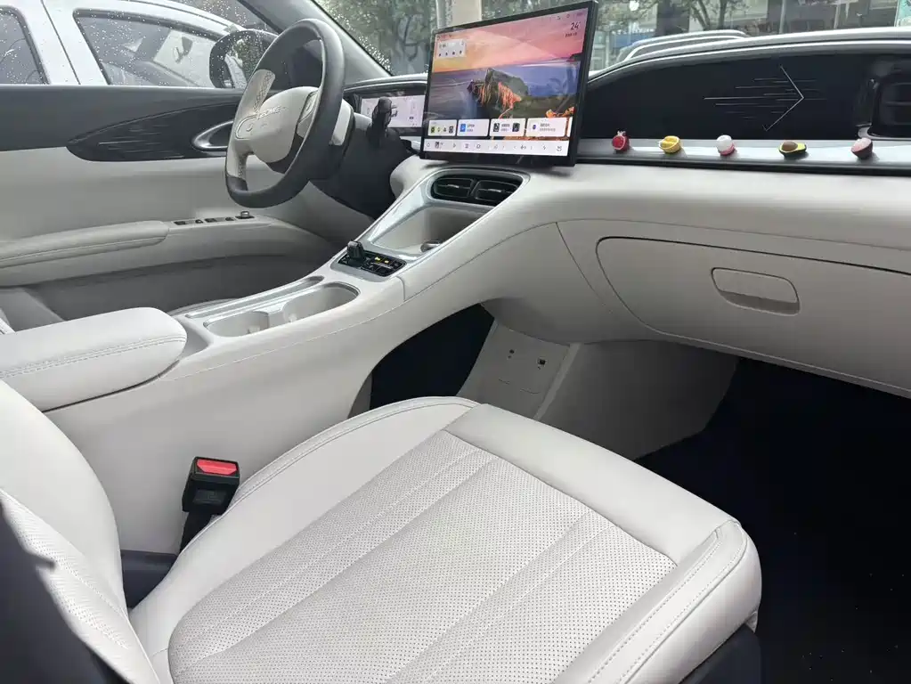 Geely Galaxy Starwish 2025