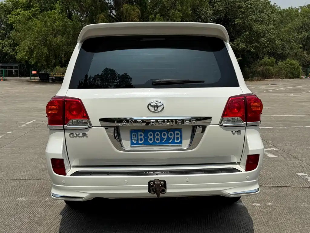 Toyota Land Cruiser 2014 — фото 18