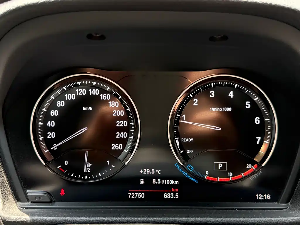BMW 1 Series 2021 — фото 11