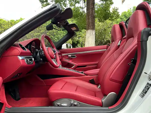 Porsche 718 2024