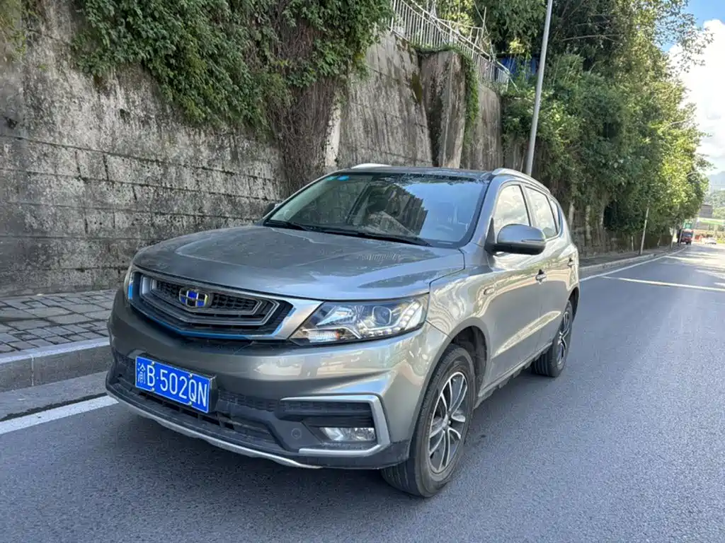 Geely Vision X6 2018 — фото 1