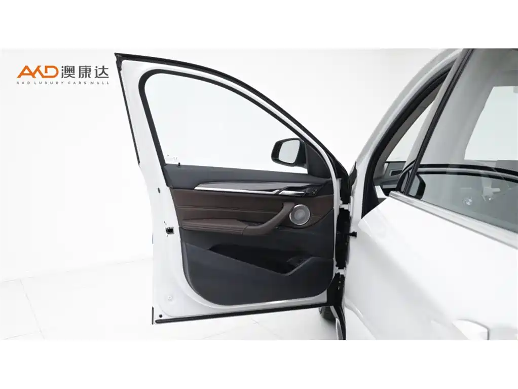 BMW X1 2022 — фото 10