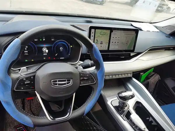 Geely Xingrui 2023