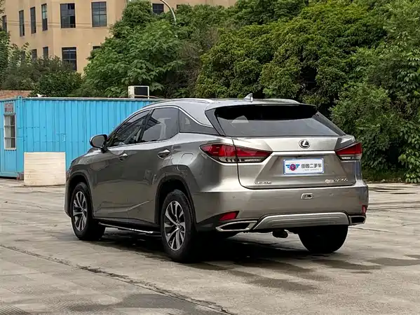 Lexus RX 2020