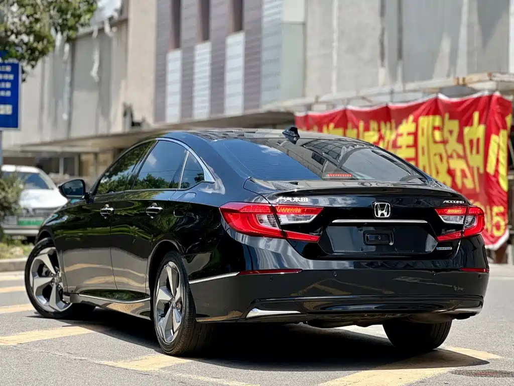 Honda Accord 2019 — фото 4
