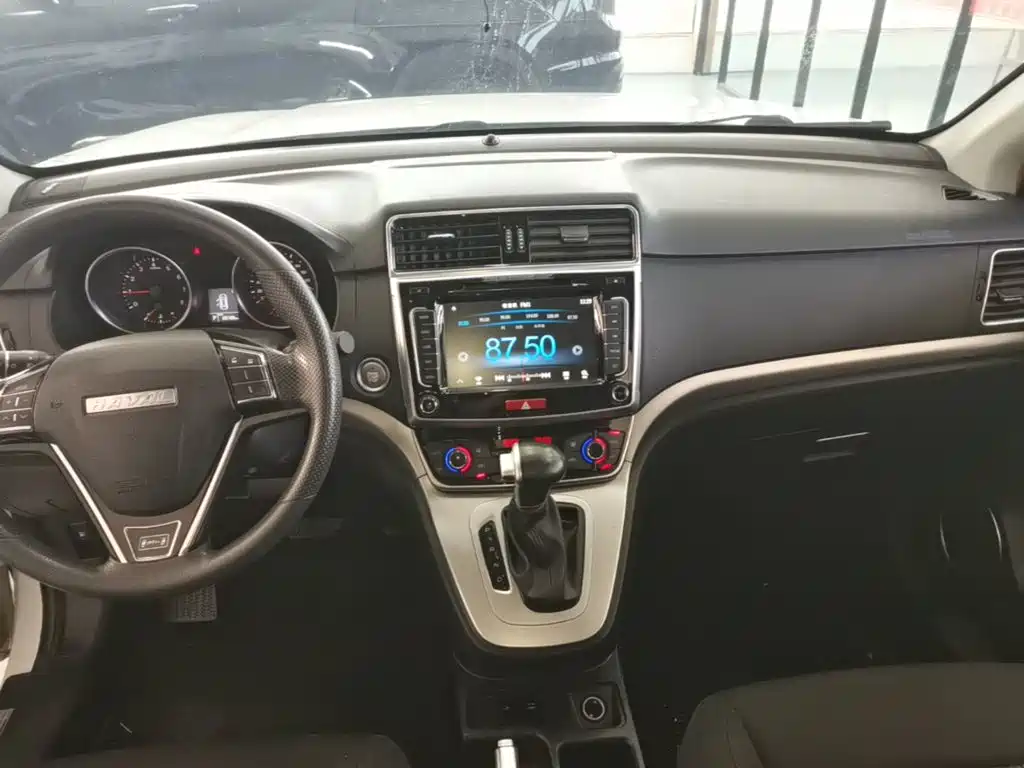 Haval M6 2019 — фото 13