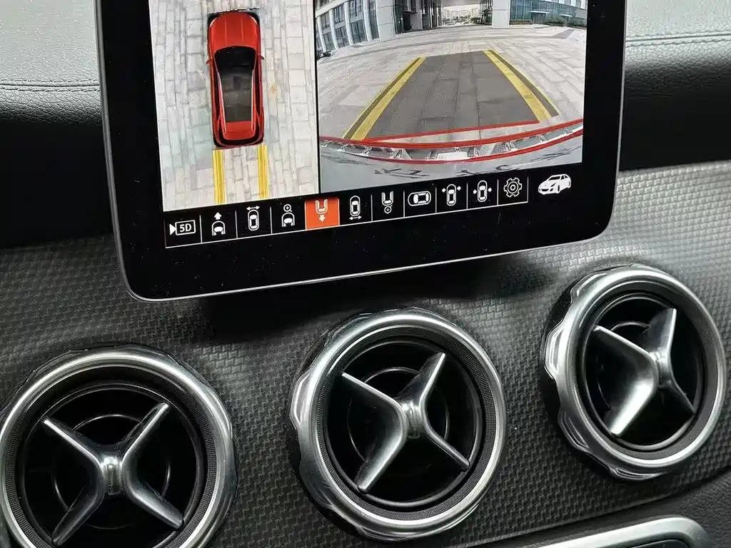 Mercedes-Benz GLA 2019 — фото 16