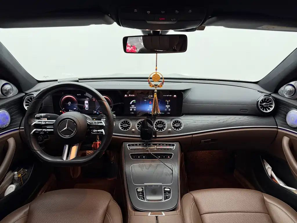 Mercedes-Benz E-Class 2021 — фото 10
