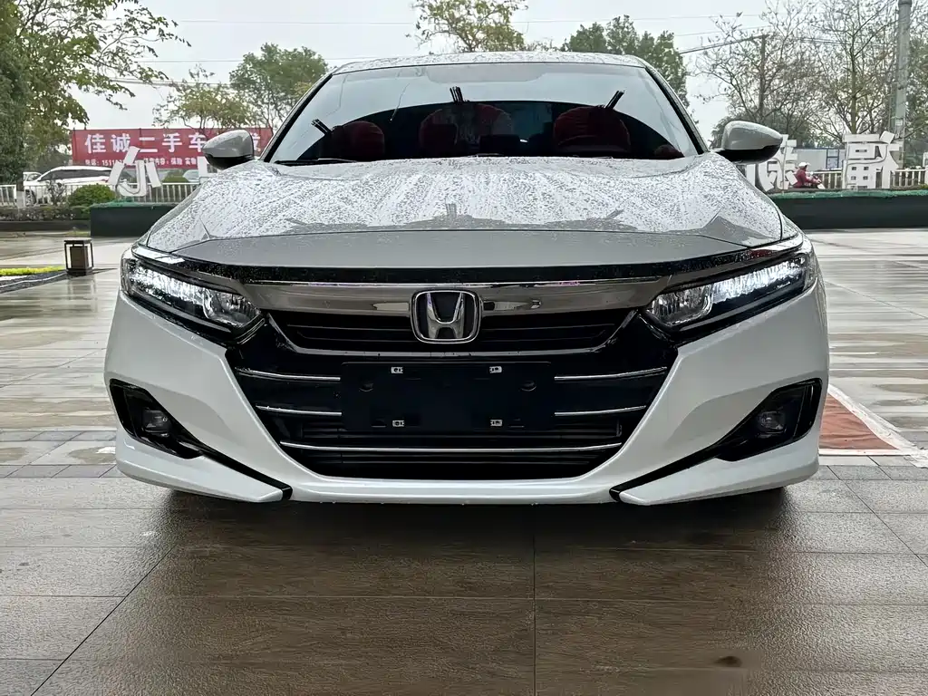 Honda Accord 2022 — фото 2