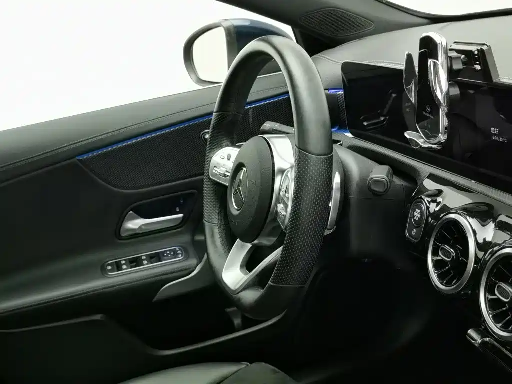 Mercedes-Benz A-Class 2019 — фото 22