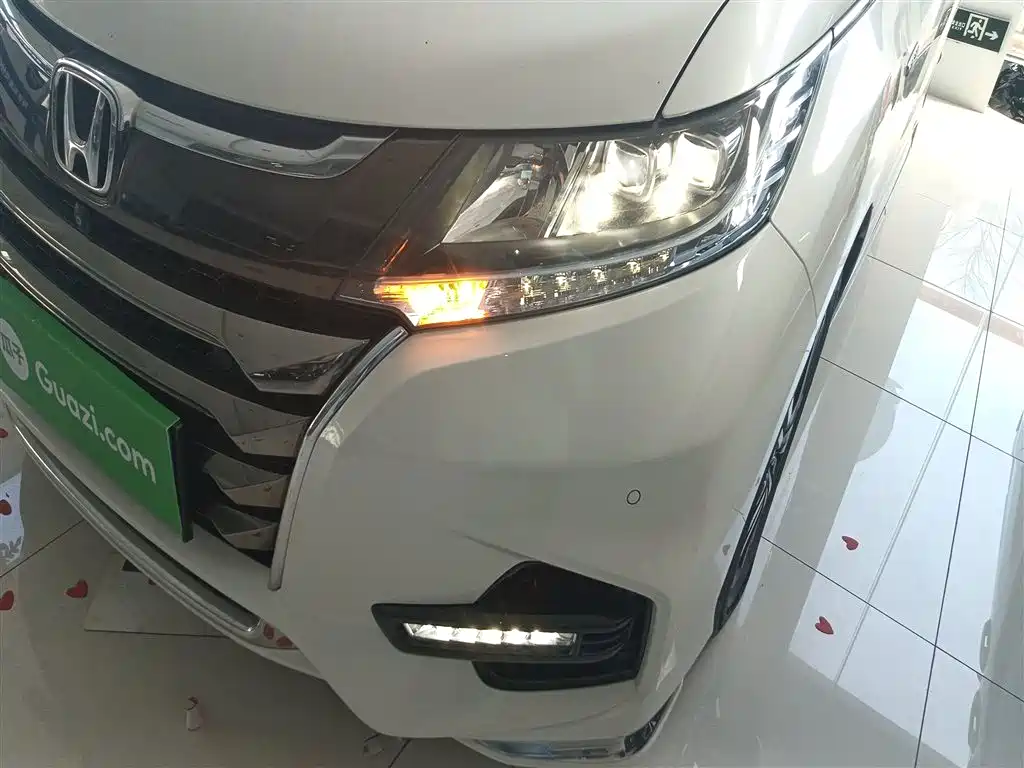 Honda Odyssey 2021 — фото 18