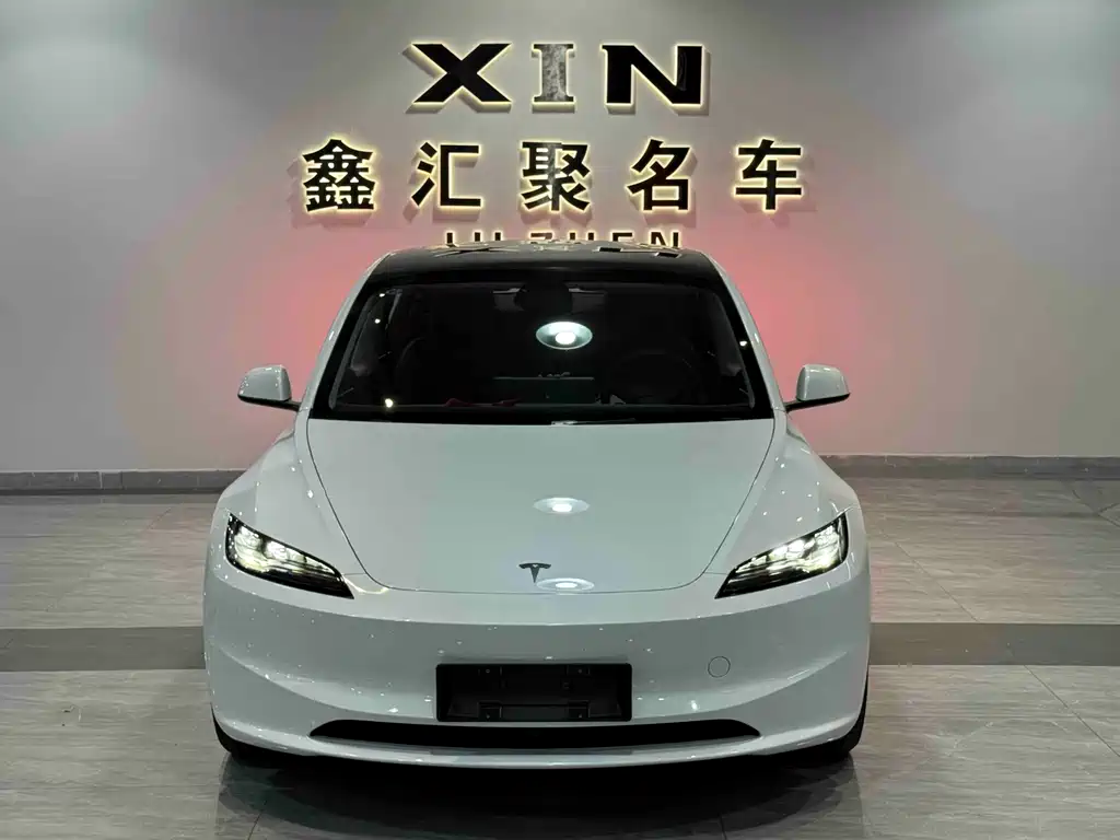 Tesla Model 3 2026