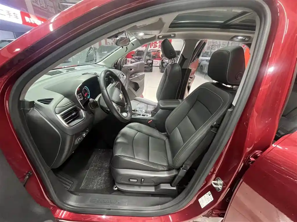 Chevrolet Equinox 2018 — фото 10