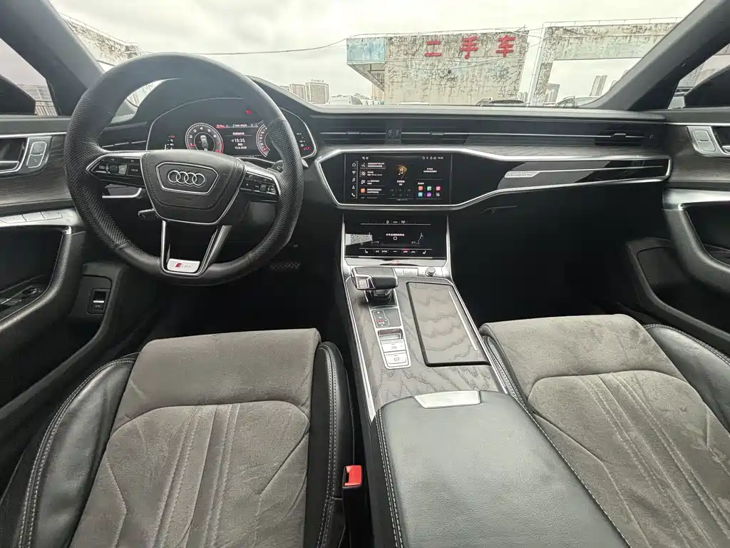 Audi A6L 2023 — фото 14