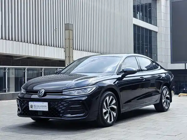 Volkswagen Passat 2025