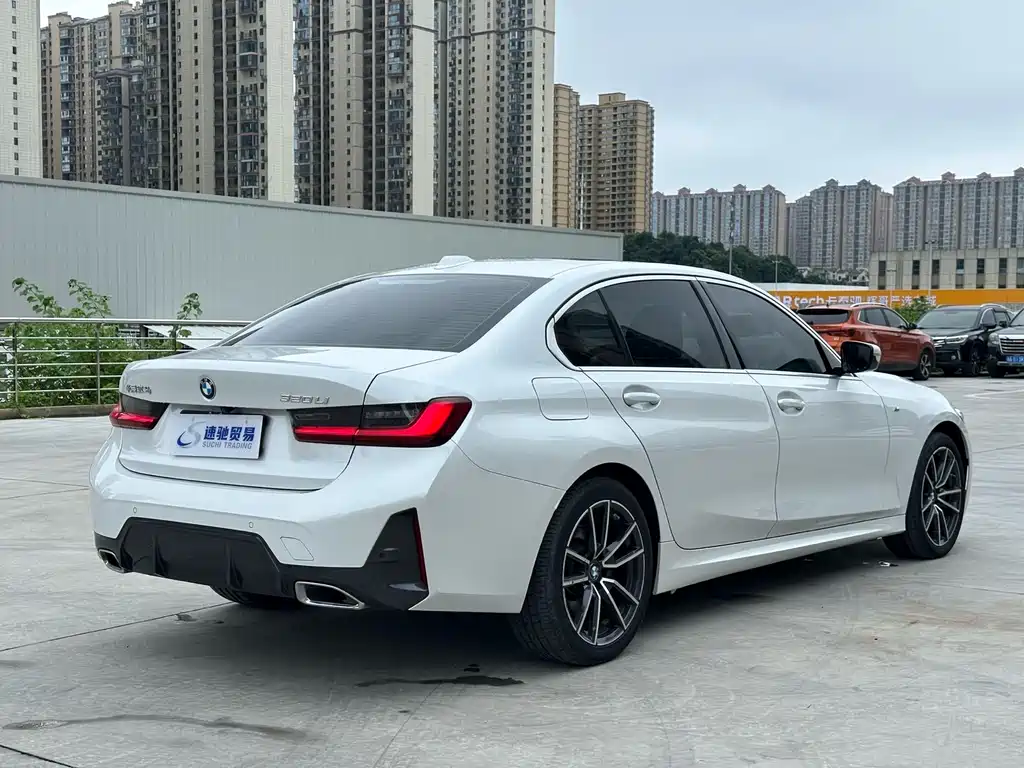 BMW 3 Series 2023