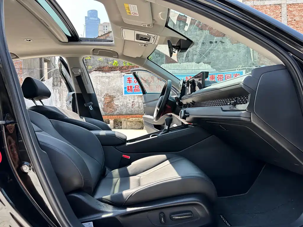 Honda Accord 2024 — фото 13