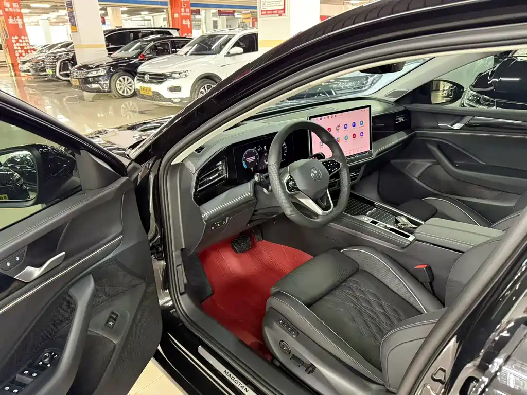 Volkswagen Magotan 2025