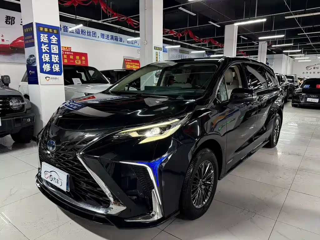 Toyota Sienna 2022