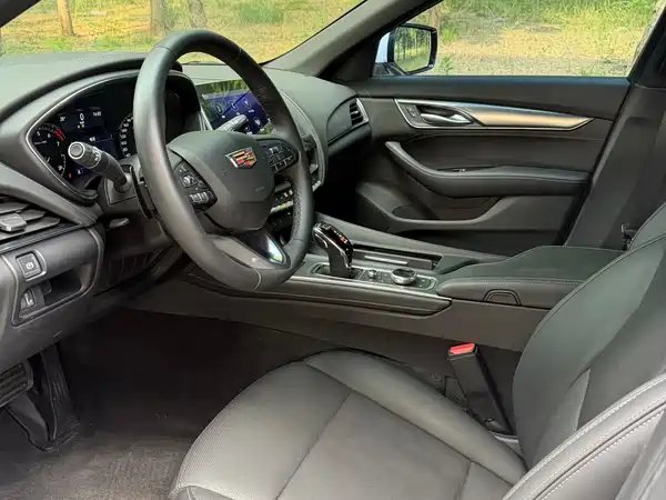 Cadillac CT5 2023
