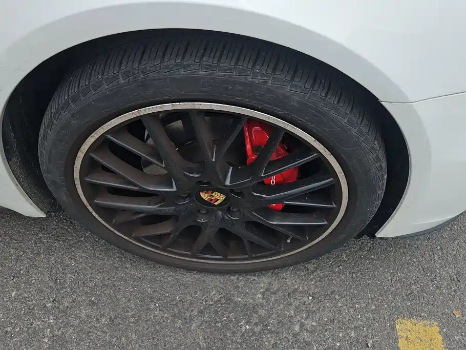 Porsche Panamera 2019