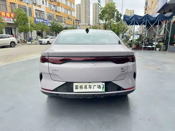 BYD Qin L 2025